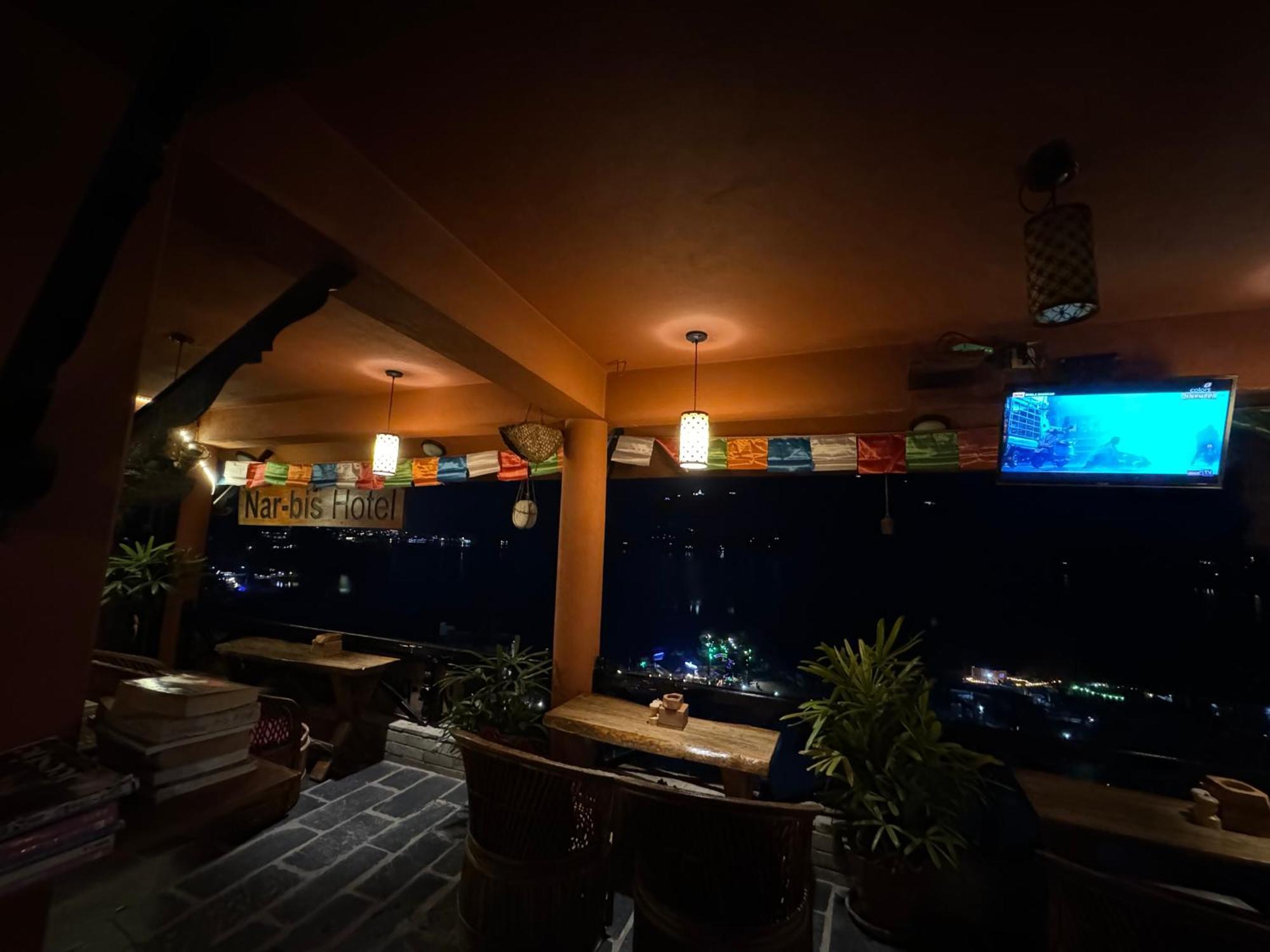 Nar-Bis Hotel Pokhara Exterior photo